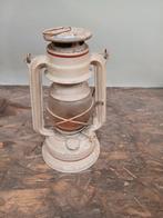 Oude Petroleumlamp - 25 cm hoog, Antiek en Kunst, Antiek | Lampen, Ophalen of Verzenden
