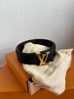 Louis Vuitton riem initials reversible belt 30 mm, 3 tot 5 cm, 90 tot 100 cm, Tailleriem, Ophalen of Verzenden