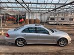 Mercedes-Benz E-Klasse 3.2 E320 Sedan AUT 2002 Grijs, Auto's, Mercedes-Benz, Automaat, Achterwielaandrijving, Zwart, Particulier