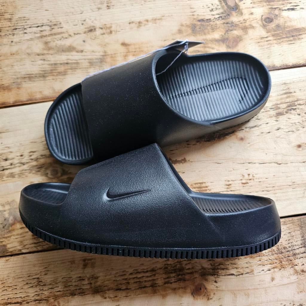 Nike Calm slide maat 40, Ophalen of Verzenden, Jongen of Meisje