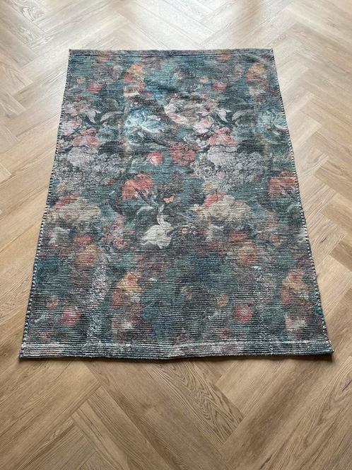 Showroommodel vloerkleed / wandkleed bloemen 123cm x 173cm, Huis en Inrichting, Stoffering | Tapijten en Kleden, Zo goed als nieuw