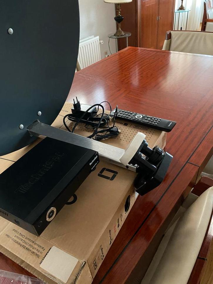 Technisat Digitale Ontvanger Compleet, Spelcomputers en Games, Spelcomputers | Sony PlayStation 2, Gebruikt, Zwart, Zonder controller