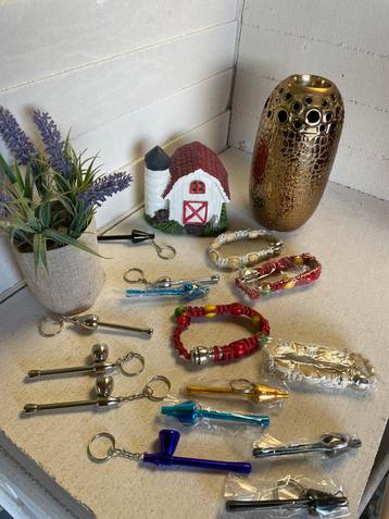 Te koop partij rasta armband/wietpijpjes beschikbaar voor biedingen