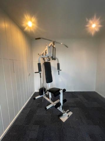 Compacte home-gym voor full body workout 