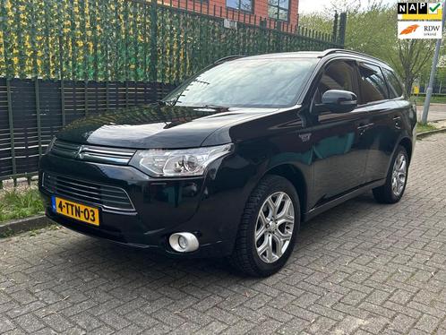 Mitsubishi Outlander 2.0 PHEV Executive Zwart CAMERA|NAP|APK, Auto's, Mitsubishi, Bedrijf, Te koop, Outlander, 4x4, ABS, Achteruitrijcamera