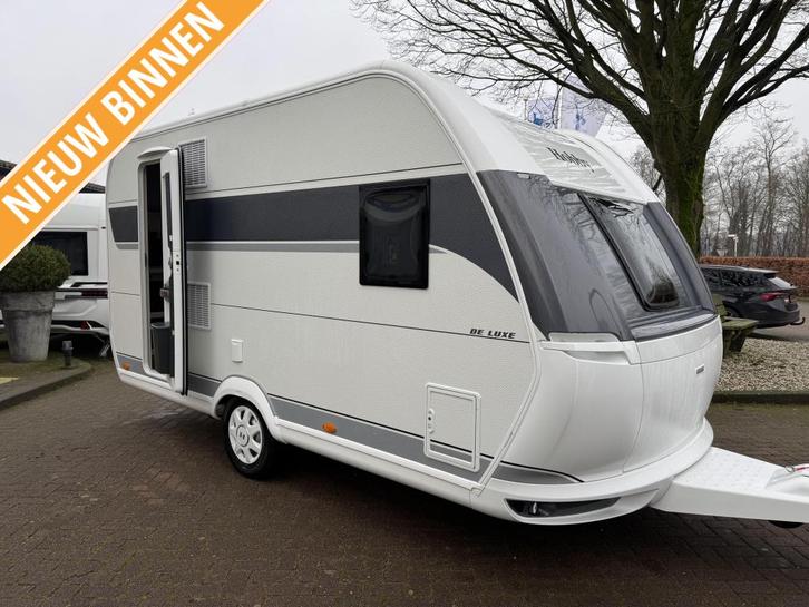 Hobby De Luxe 400 SFE, Caravans en Kamperen, Caravans, Bedrijf, tot en met 3, Treinzit, Hobby, Frans bed, Overige typen, 4 tot 5 meter