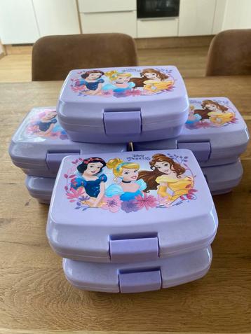 5x Disney prinsessen broodtrommel alle 5 voor €5,- beschikbaar voor biedingen