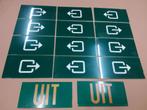 Pictogrammen tbv vluchtwegaanduiding, Ophalen, Zo goed als nieuw