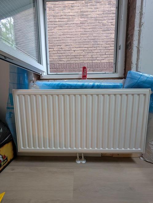 Radson E.Flow Integra Type 22 radiator – 120 x 60 cm, Doe-het-zelf en Verbouw, Verwarming en Radiatoren, Zo goed als nieuw, Radiator