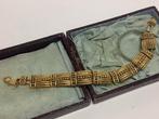 VINTAGE BEWERKTE ARMBAND, Sieraden, Tassen en Uiterlijk, Antieke sieraden, Verzenden, Armband