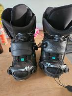 Snowboard schoenen en bindingen, Sport en Fitness, Snowboarden, Ophalen of Verzenden, Zo goed als nieuw, Schoenen