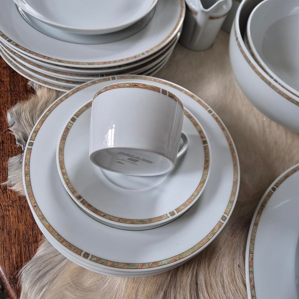 6 pers. Limoges servies Medard de Noblat sober chique, Ophalen, Zo goed als nieuw, Wedgwood, Porselein