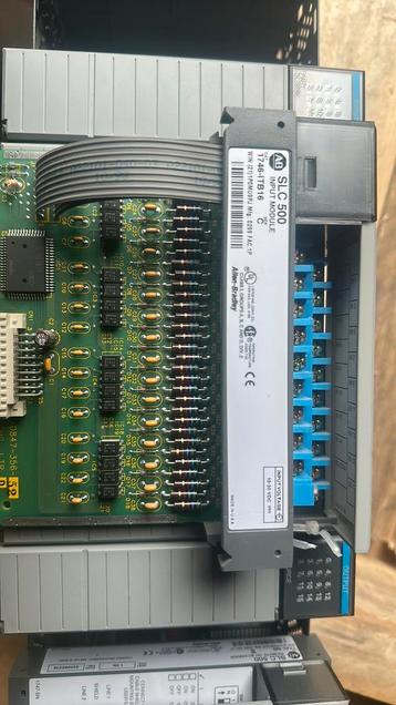 Allen Bradley 1746-ITB16 beschikbaar voor biedingen