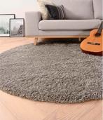 Lichtgrijs vloerkleed, Ophalen, Rond, 200 cm of meer, Zo goed als nieuw