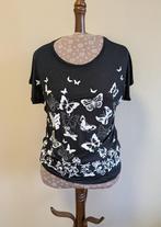 Lang wijd t-shirt met vlinders en vleermuismouwtjes, Maat 38/40 (M), Zwart, Ophalen of Verzenden, Zo goed als nieuw