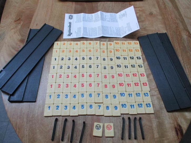 Spel RUMMIKUB The Original van Goliath grote stenen art .400, Hobby en Vrije tijd, Gezelschapsspellen | Bordspellen, Gebruikt