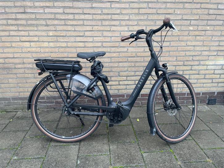 GAZELLE Orange C8+ 400wh 49cm 2025 Black Mat + Kettingsslot!, Fietsen en Brommers, Overige Fietsen en Brommers, Gebruikt, Ophalen of Verzenden