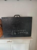 Zwarte Brocante Houten Koffer, Antiek en Kunst, Ophalen of Verzenden