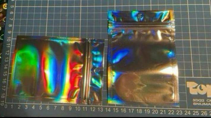 Holografische cadeauzakjes - 25 stuks (9x13 cm), Diversen, Cadeaupapier, Ophalen of Verzenden