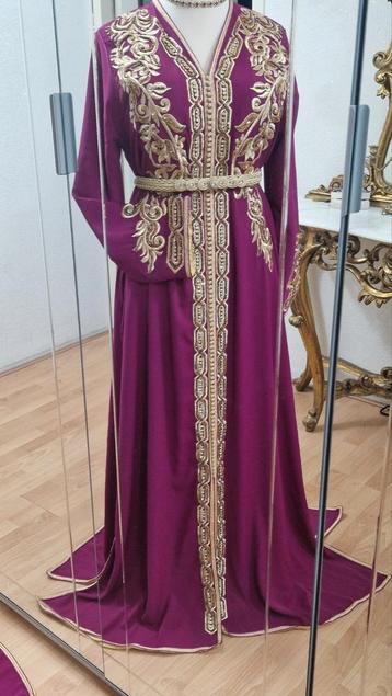 Marokkaanse kaftan beschikbaar voor biedingen
