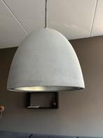 Hanglamp, beton, grijs, Ophalen, Overige materialen, Stoer, landelijk, industrieel, Zo goed als nieuw
