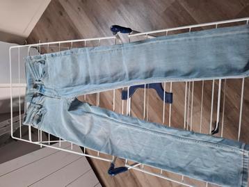 Broek zara mt 36 beschikbaar voor biedingen