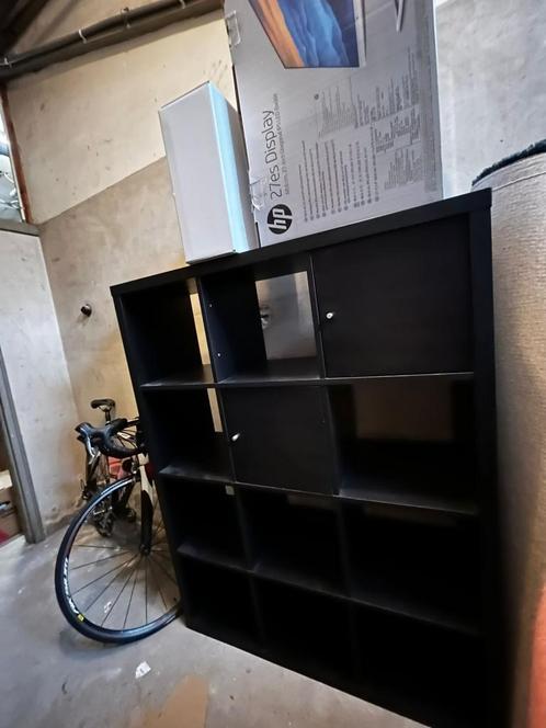 Kallax kast zwart, Huis en Inrichting, Kasten | Boekenkasten, 100 tot 150 cm, Ophalen