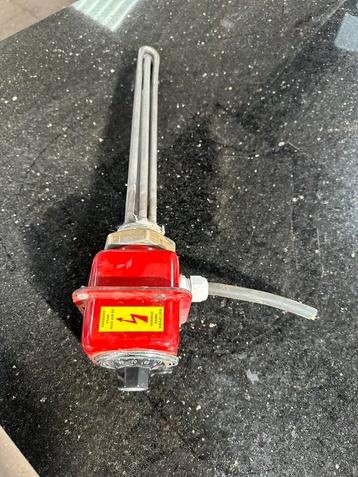 ⸻  Elektrisch Verwarmingselement SINUS Jevi-1500W-400V beschikbaar voor biedingen