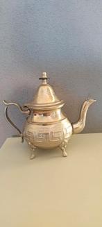 Zilver kleurige Marokkaanse theepot., Antiek en Kunst, Antiek | Goud en Zilver, Ophalen of Verzenden