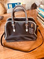 Leuke zwarte handtas,  New Look, met hengsel of als sporttas, Ophalen of Verzenden, Zo goed als nieuw, Zwart, Handtas