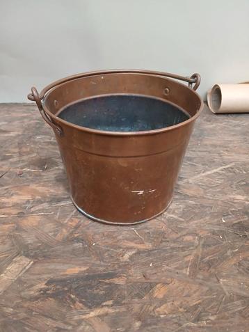 Koperen emmer - Diameter 15cm, Hoogte 14cm beschikbaar voor biedingen