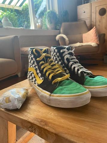Custom Vans Sk8-Hi beschikbaar voor biedingen