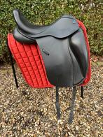 Euroriding Titan 2 dressuurzadel 17.5 MW Fit 3, Ophalen of Verzenden, Zo goed als nieuw, Dressuur