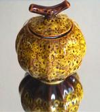 Prachtige urn van keramiek met geglazuurde beschildering, Ophalen of Verzenden