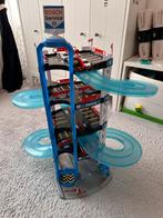 Hot weels garage, Kinderen en Baby's, Speelgoed | Racebanen, Ophalen, Zo goed als nieuw, Handmatig, Hot Wheels