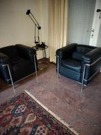 Cassina LC2 Le Corbusier zwart leer, Ophalen, Zo goed als nieuw, 75 tot 100 cm, Leer