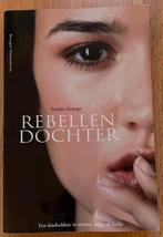 Rebellendochter - Sandra Arango, Boeken, Ophalen of Verzenden, Zo goed als nieuw, Nederland