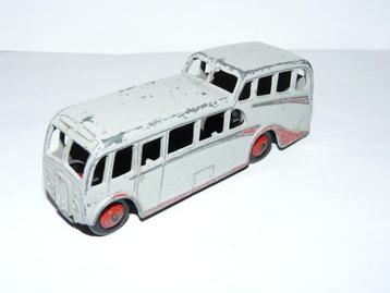 Dinky Toys - 280 - Observation Coach beschikbaar voor biedingen