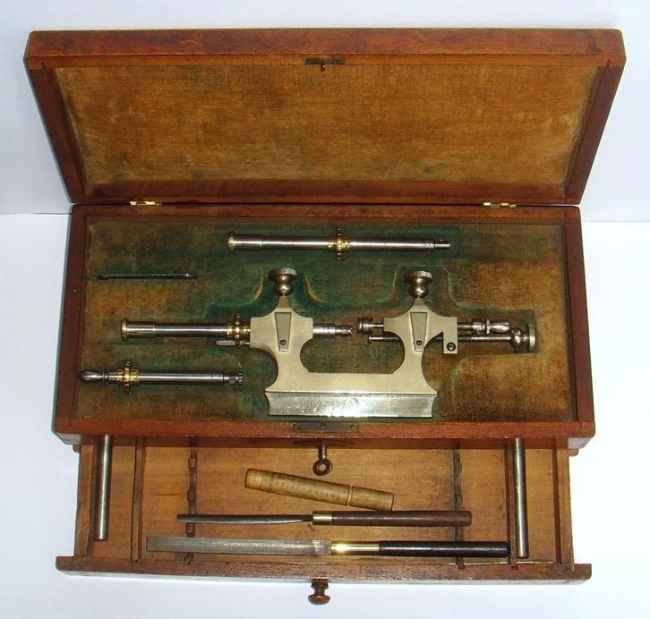Antiek klok/horlogemakers instrument Pivot polijstinstrument, Antiek en Kunst, Antiek | Klokken, Ophalen of Verzenden
