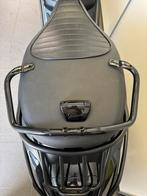 Vespa originele achterbeugel, Ophalen, Zo goed als nieuw, Vespa