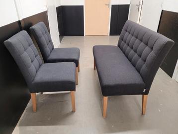 Wood 4 eetkamerstoelen + eetkamerbank grijs hout beschikbaar voor biedingen
