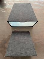 Te koop 2 kleine lampenkappen, Huis en Inrichting, Lampen | Lampenkappen, Gebruikt, Bruin, Ophalen of Verzenden, Rechthoekig