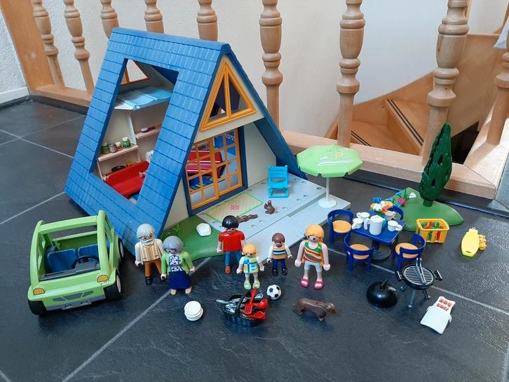 Playmobil vakantiehuis met auto en opa en oma, Kinderen en Baby's, Speelgoed | Playmobil, Ophalen of Verzenden