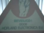 sticker oud BEVEILIGD Hofland Electronica bv raamsticker ret, Verzenden, Zo goed als nieuw, Bedrijf of Vereniging