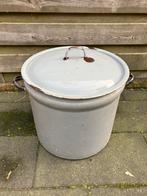 Grote Emaille Ketel, Ophalen