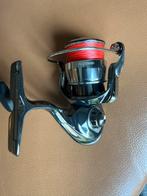 Daiwa Exist PC LT2500D, Watersport en Boten, Hengelsport | Roofvissen, Ophalen, Gebruikt, Molen