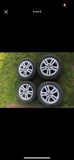 Volkswagen Polo velgen met Winterbanden, Ophalen, 15 inch, Banden en Velgen, Personenwagen