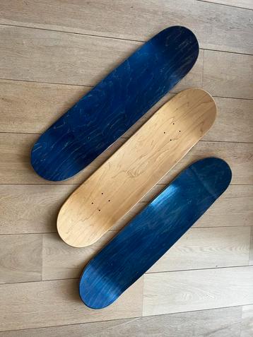 3x skateboard deck - ongebruikt - prijs per stuk beschikbaar voor biedingen