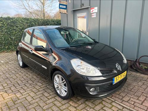 Renault Clio//Automaat//5deurs//nieuwe APK//Cruise, Auto's, Renault, Particulier, Clio, Cruise Control, Panoramadak, Radio, Benzine