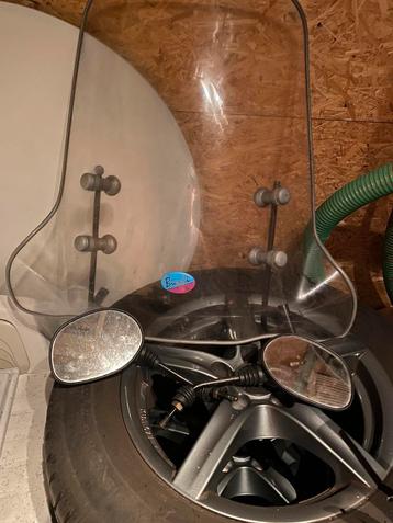 Hoog windscherm en spiegels gilera tph orgineel beschikbaar voor biedingen